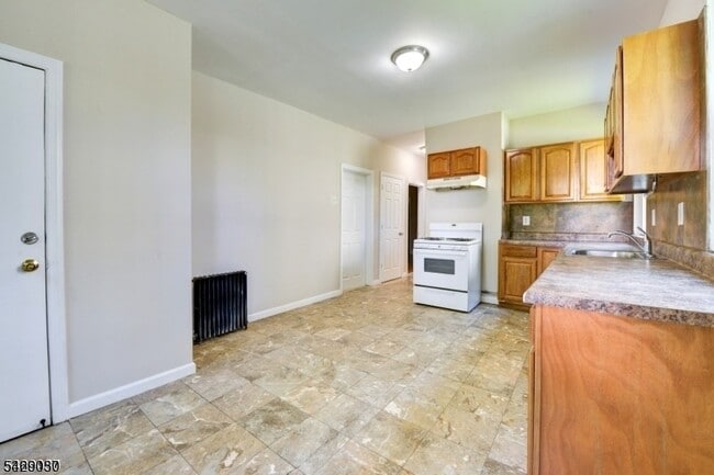 Photo - 307 21st St Unit 2
