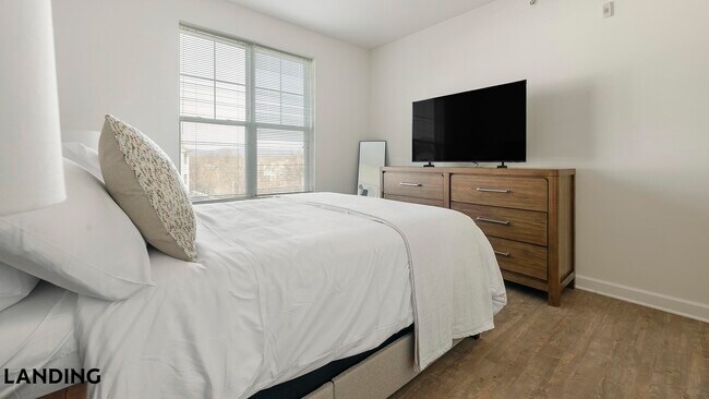 Photo - 909 Mansion Dr Unit 720-401