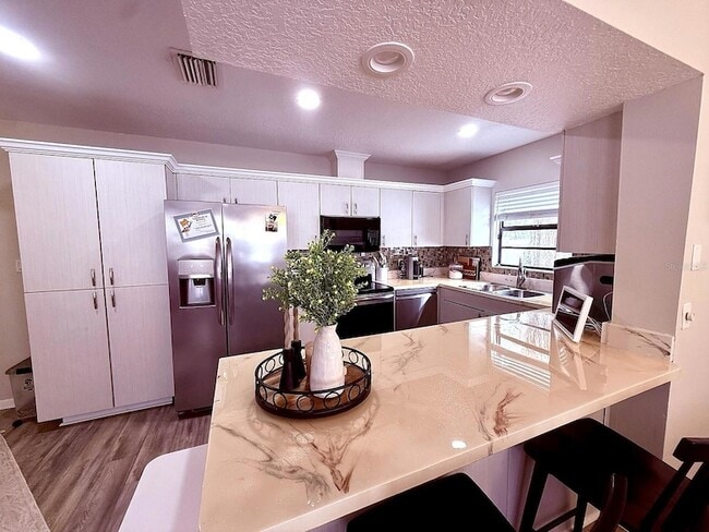 Photo - 7218 N Highland Ave