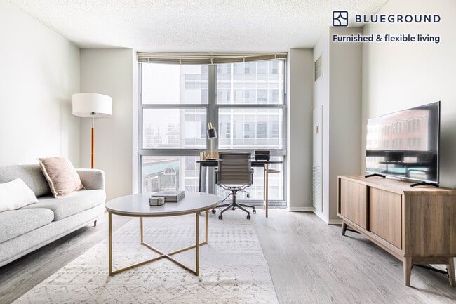 Photo - 180 N Jefferson St Unit FL6-ID1216