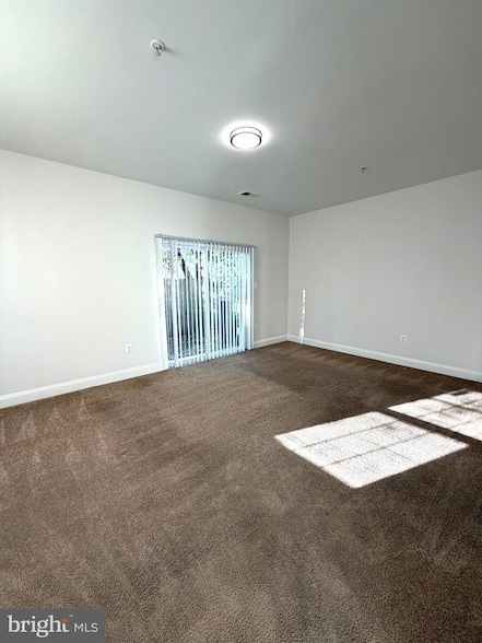 Photo - 107 Burck St