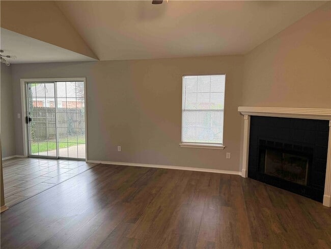 Photo - 1227 S Camellia Ln