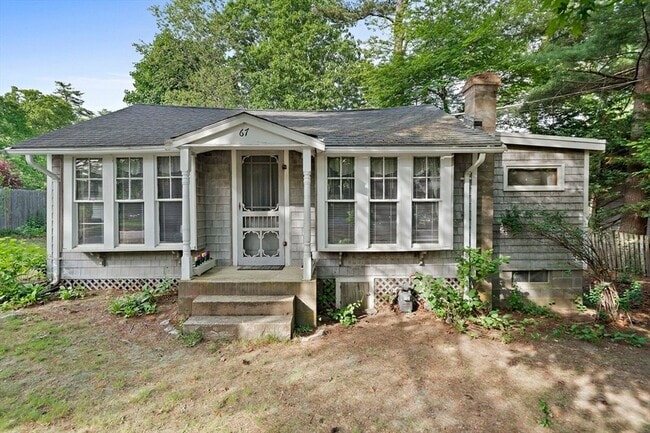 Building Photo - 67 Priscilla Ave
