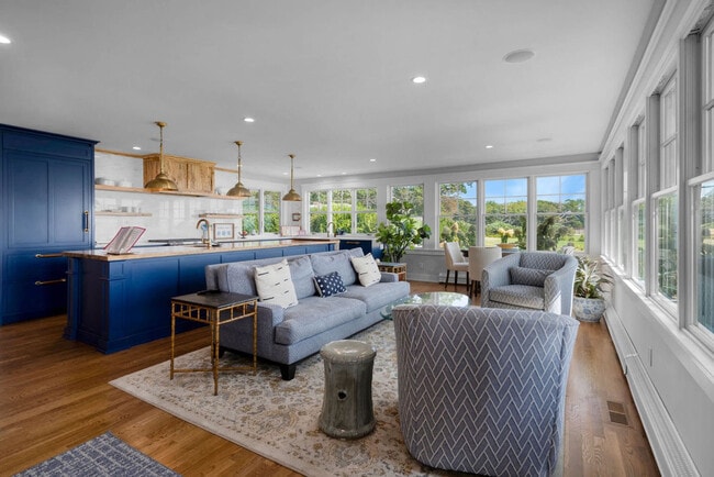 Photo - 912 Peconic Bay Blvd Unit ID1429742P