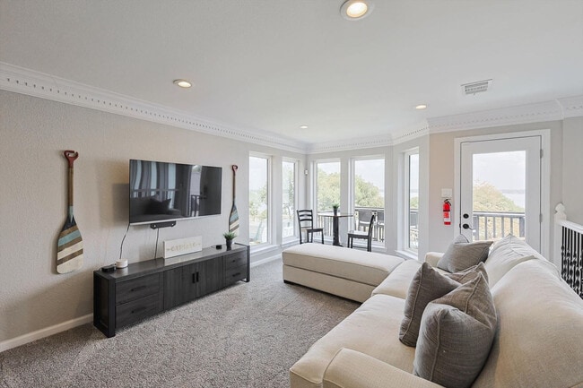 Photo - 4710 Scenic Dr Unit ID1330821P