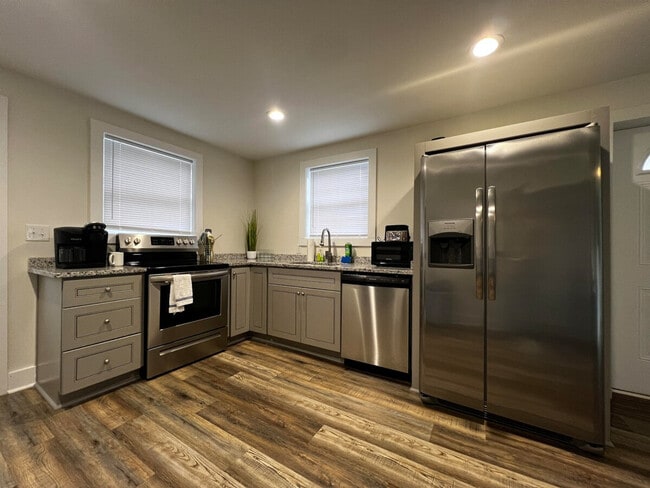 Photo - 4 Donaldson St Unit ID1234779P