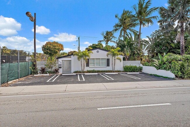 Photo - 3808 Broadway