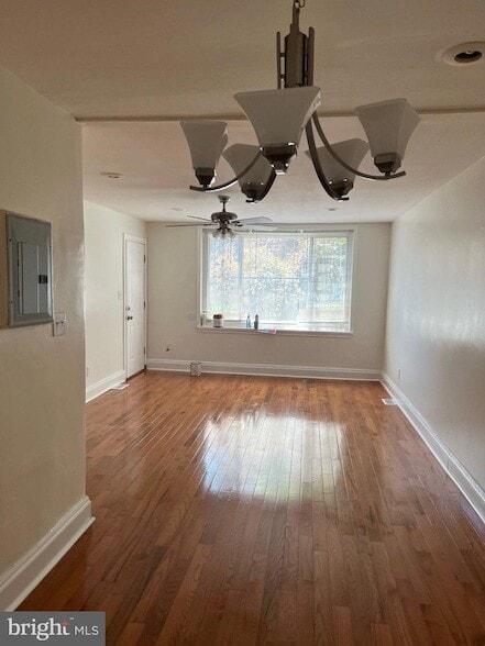 Photo - 101 Galveston Pl SW Unit 4