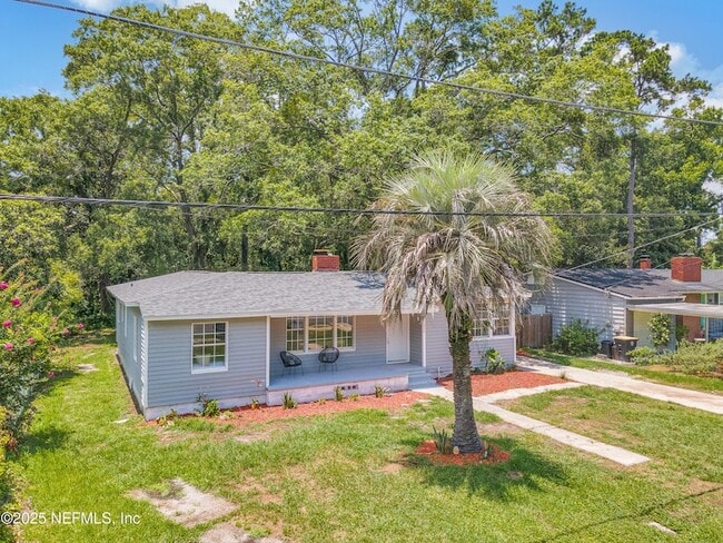 Photo - 1232 Hamilton St