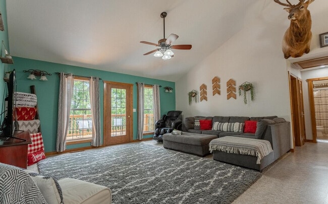 Photo - 2404 Victor Church Rd Unit ID1295566P