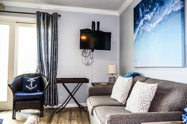 Building Photo - 5008 Gulf Blvd Unit SI ID1255580P