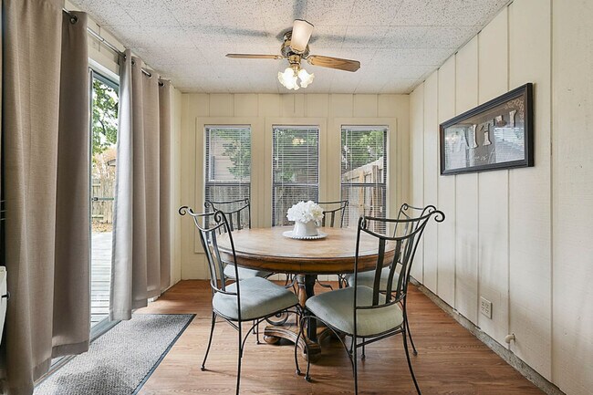 Photo - 3906 Sioux Cir Unit ID1328070P