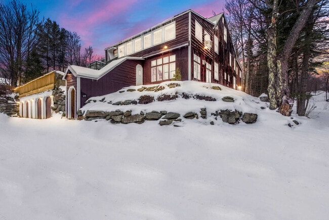 Photo - 17 Upper Highlands Loop Unit SI ID1541129P
