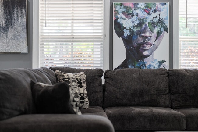 Photo - 6710 Myrna Dr Unit ID1241872P