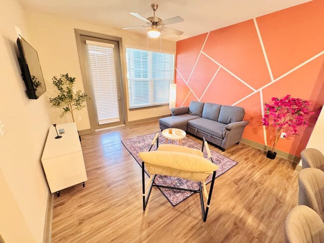 Building Photo - 9244 Vintage Hills Way Unit ID1314685P