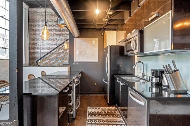 Photo - 650 Glen Iris Dr NE Unit 23