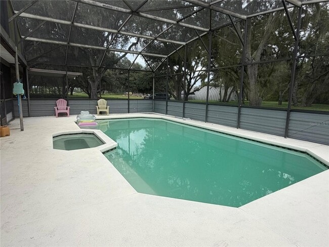 Photo - 6828 FL-33