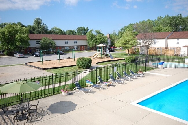 Photo - Country Lake Estates