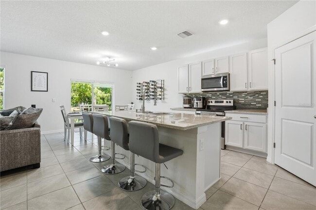 Photo - 37 Hickory Crse Cir