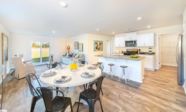 Photo - 1 Southern Pne Dr