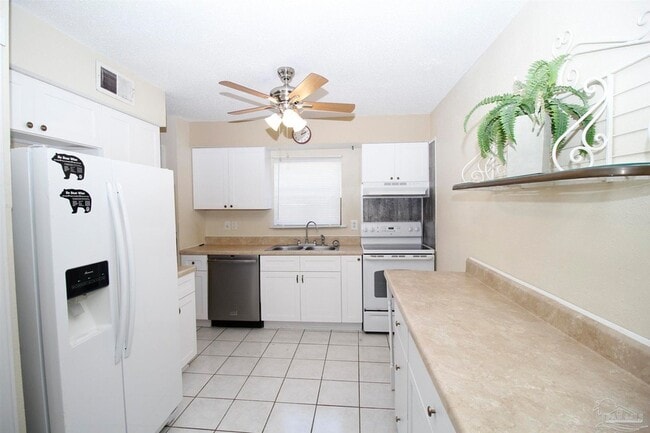 Photo - 1930 Bay Point Blvd