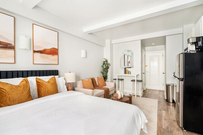 Photo - 240 W 73rd St Unit ID1028646P