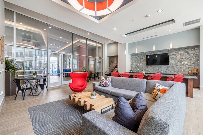 Photo - Marq on Burnet