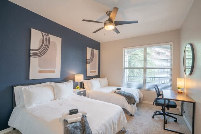 Photo - 10 W Minnezona Ave Unit ID1263113P