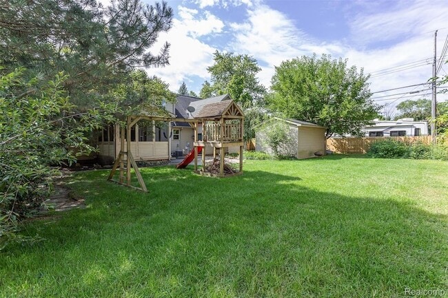 Photo - 3930 Dunning Rd