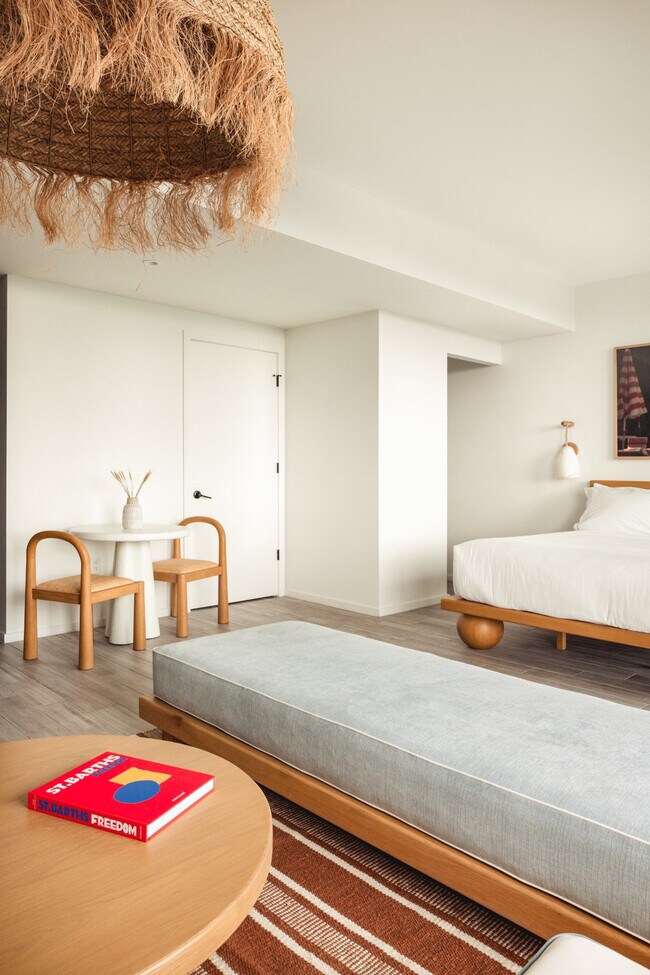 Photo - 221 SW 1st Ave Unit ID1023632P