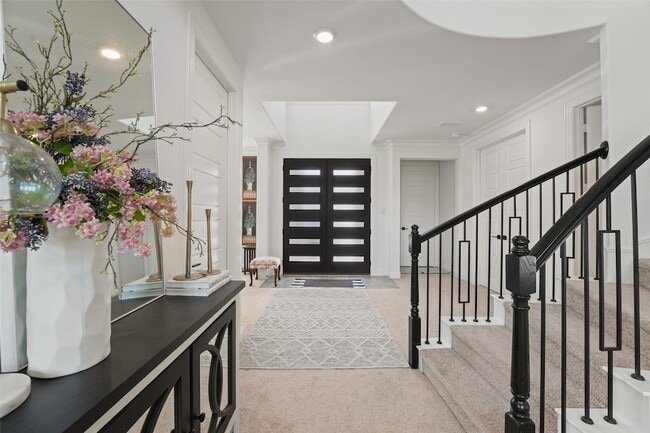 Photo - 2820 Shadybrook Dr