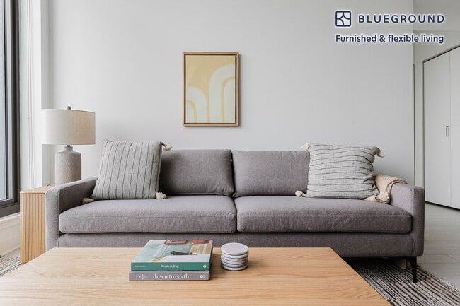 Photo - 1035 W Van Buren St Unit GO FL18-ID1181