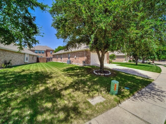 Photo - 8162 Robertson Dr