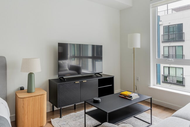 Photo - 238 13th St Unit FL7-ID2015