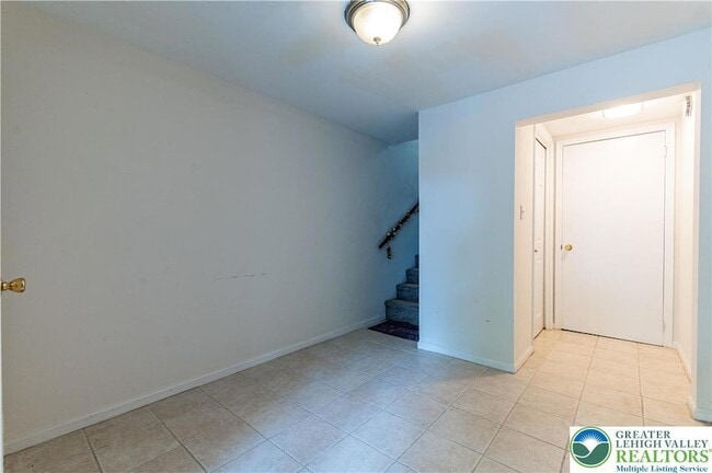 Photo - 8315 Countryside Ln