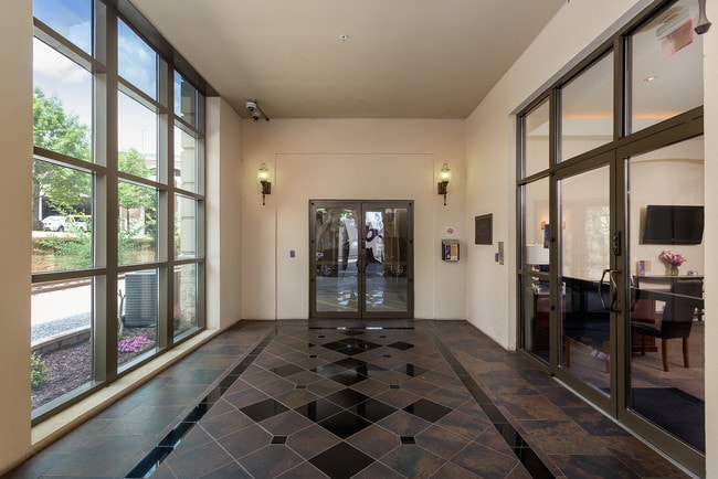 Lobby Entrance - 755 Broad