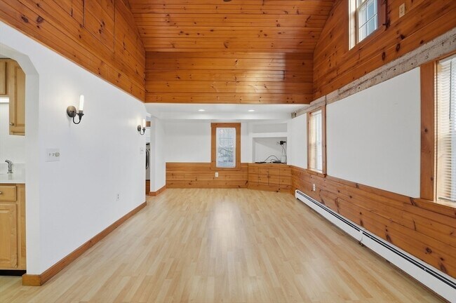 Photo - 92 Main St Unit 1