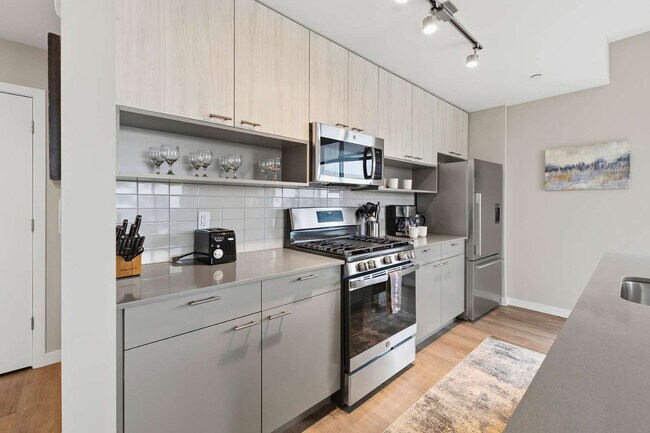 Photo - 880 Pacific St Unit SI FL6-ID1533550P