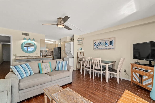 Photo - 8743 Thomas Dr Unit FL7-ID1354999P