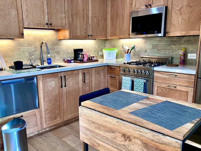 Photo - 6206 Rockwell St Unit ID1309755P