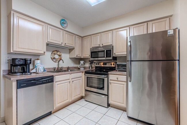 Photo - 40 Folly Field Rd Unit SI FL3-ID1504777P