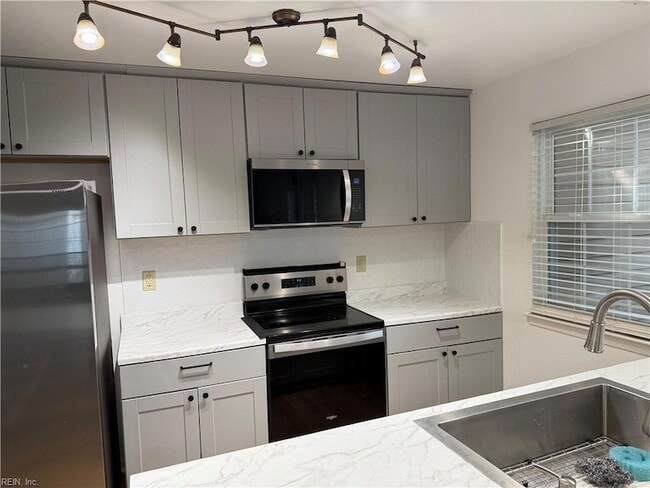 Photo - 624 Ridge Cir