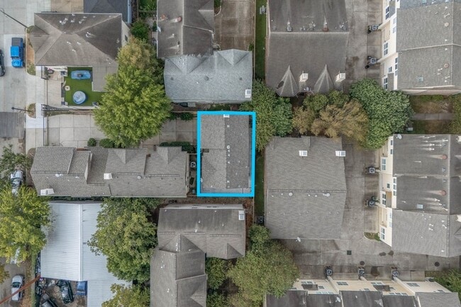 Photo - 1315 Anita St