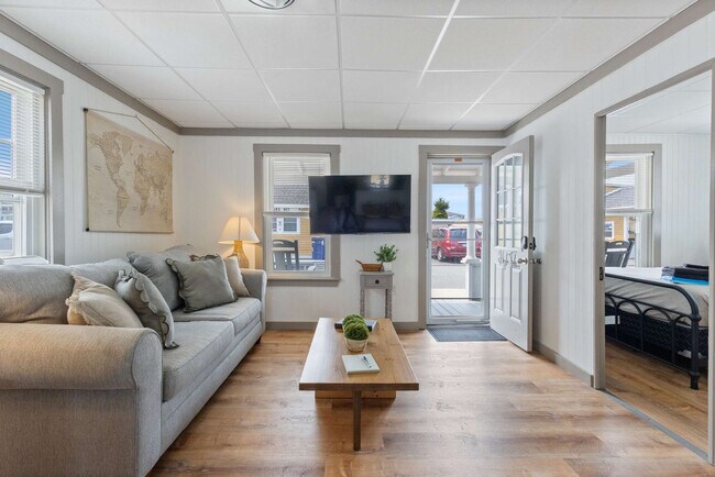 Photo - 2 Island Path Unit ID1312383P