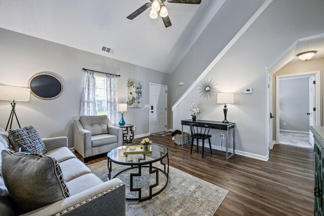 Building Photo - 29 Middleton Ct Unit ID1234832P