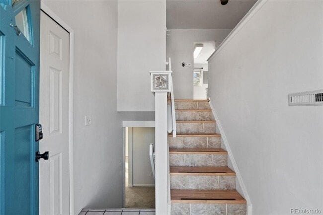 Photo - 1438 Laurette Dr