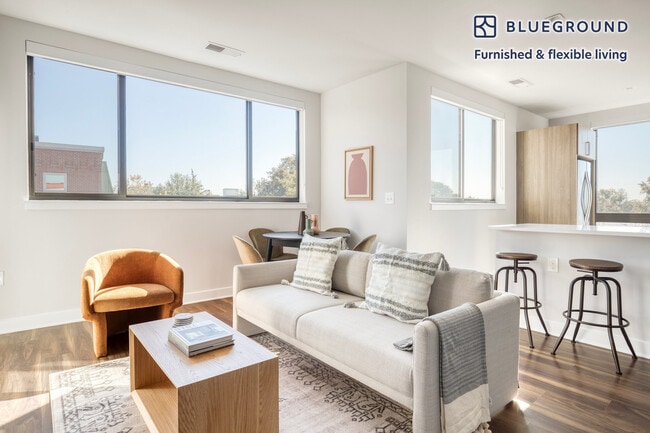 Building Photo - 3110 10th St N Unit FL5-ID613