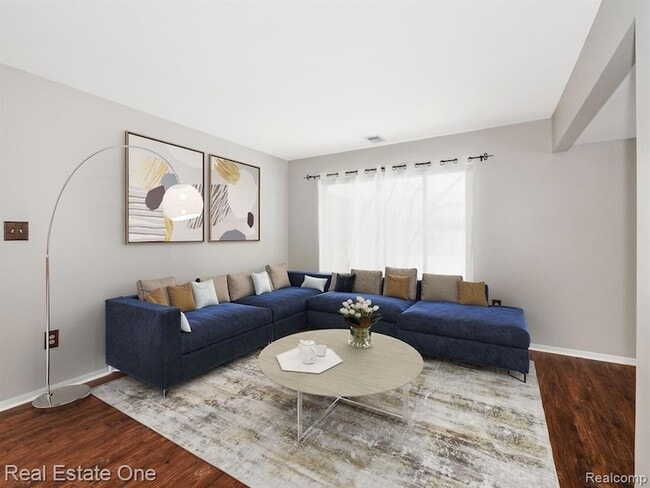 Photo - 1323 Laurel Valley Dr