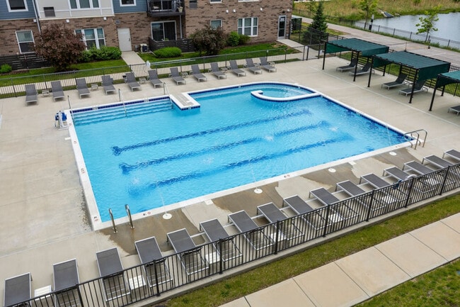 Photo - 28294 Ferry Rd Unit ID1366974P