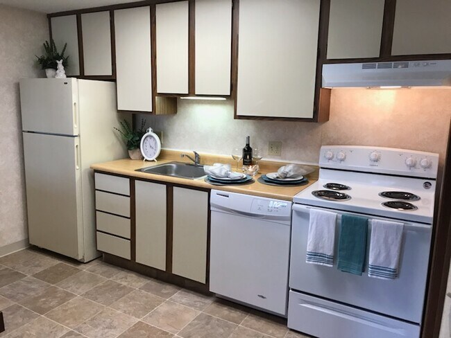 Photo - Hayfield Park